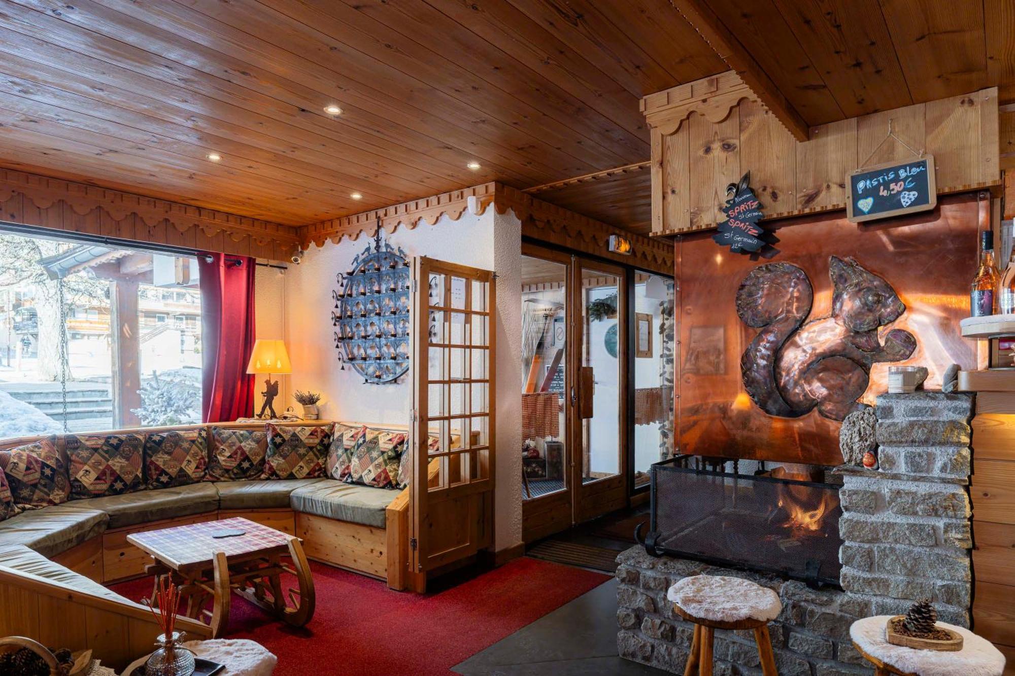 Hotel Ecureuil فارْ المظهر الخارجي الصورة