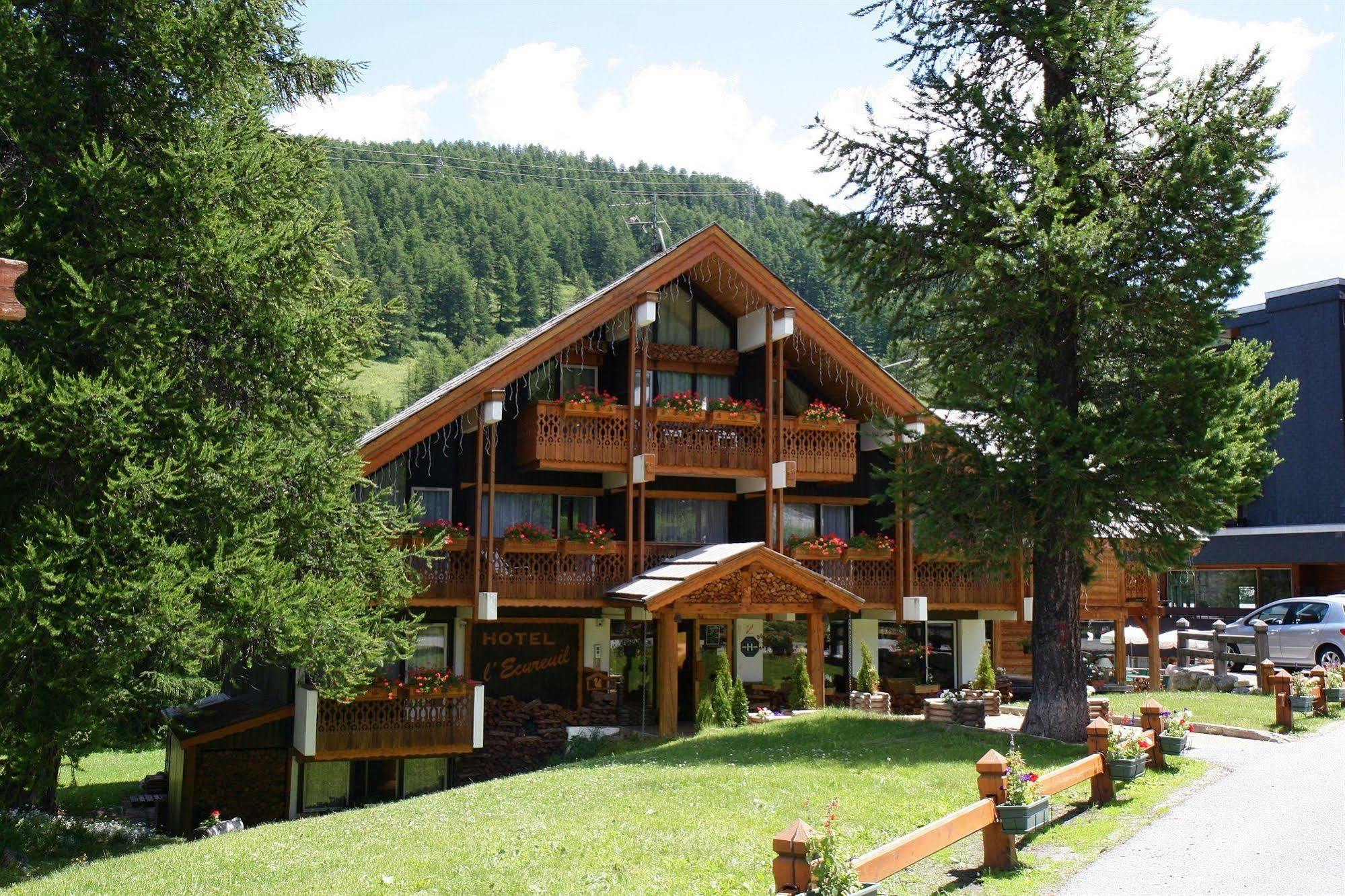 Hotel Ecureuil فارْ المظهر الخارجي الصورة