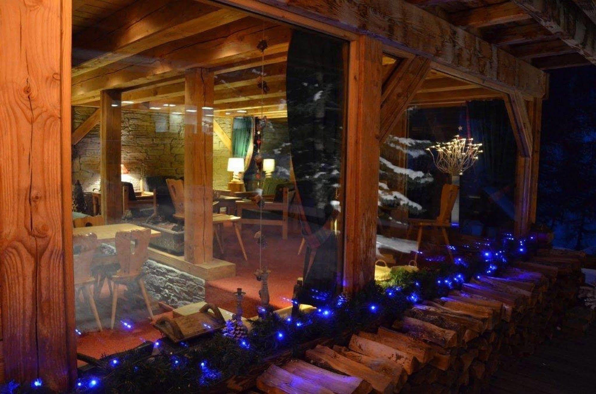 Hotel Ecureuil فارْ المظهر الخارجي الصورة