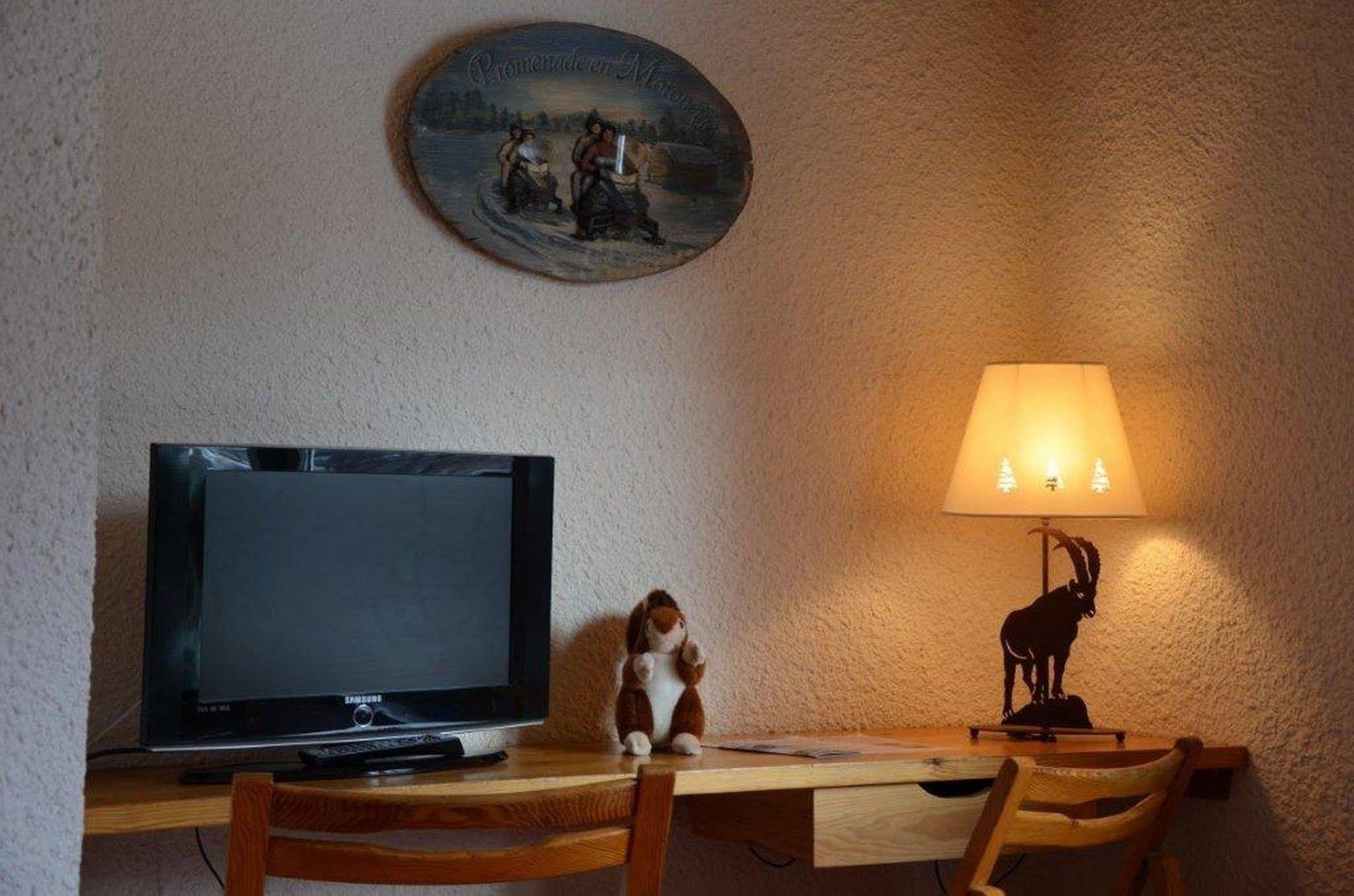 Hotel Ecureuil فارْ المظهر الخارجي الصورة