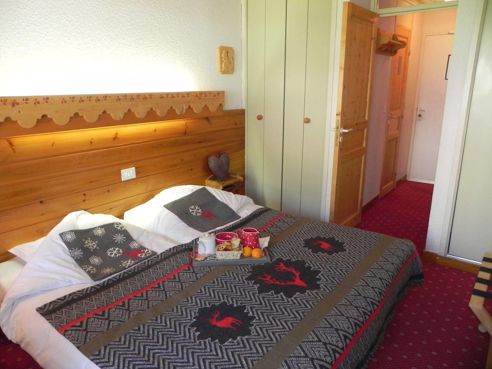 Hotel Ecureuil فارْ المظهر الخارجي الصورة